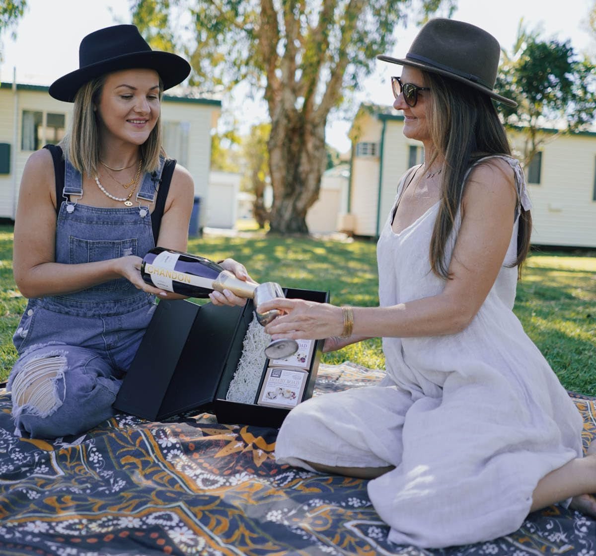 Chandon Sparkling & Chocolate Gift Hamper: Ideal for Women, Social Events, Housewarming & More - Nourishment Tapestry