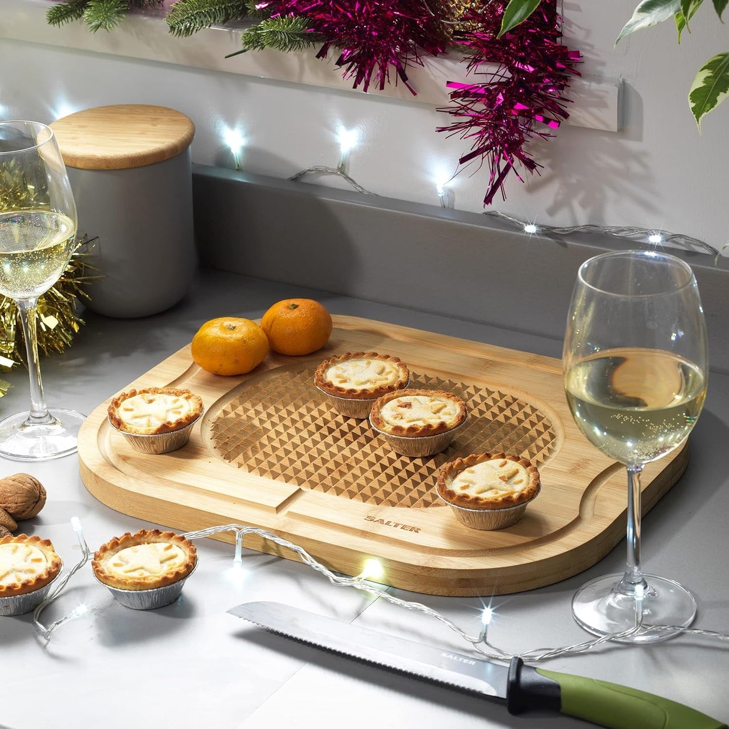 Premium Bamboo Cutting Board: Large 40x30cm with Juice Groove & Meat Spikes - High - Quality Kitchen Tool - Nourishment Tapestry