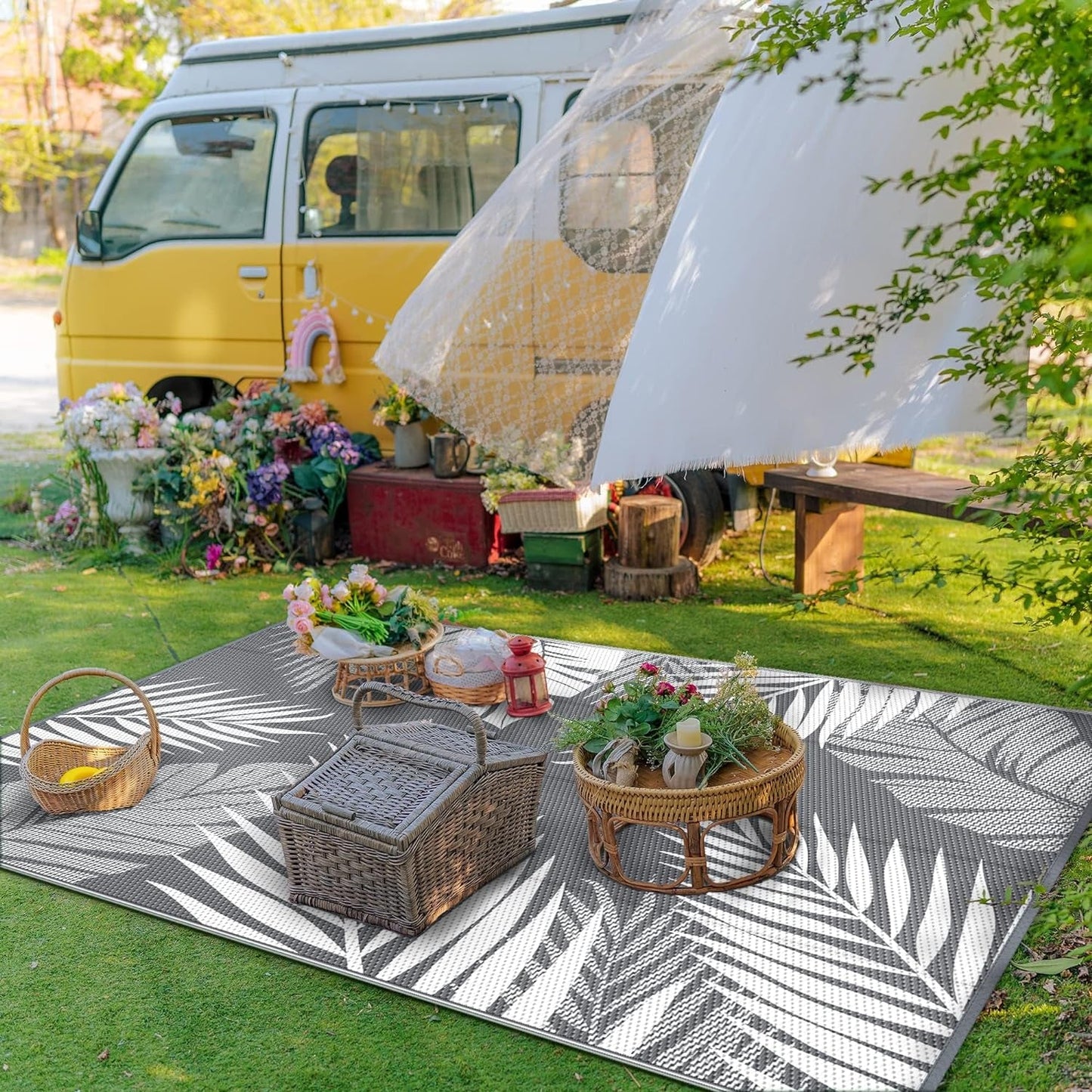 Luxurious XL Palm Leaf Outdoor Rug: Waterproof, Reversible 150x245cm Mat for Patio, RV & Beach - Stylish and Durable Outdoor Mat - Nourishment Tapestry