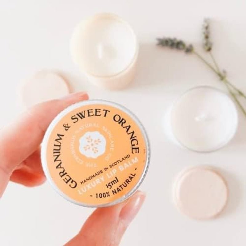 Queen Bee Luxury Gift Set: Moisturizing Hand Cream, Soap Bar, Lip Balm | Perfect Gift for All Occasions - Nourishment Tapestry